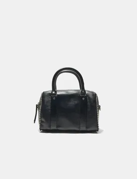 Bowlingtasche mit Nieten Schwarz OS - Stradivarius - FashionsVida