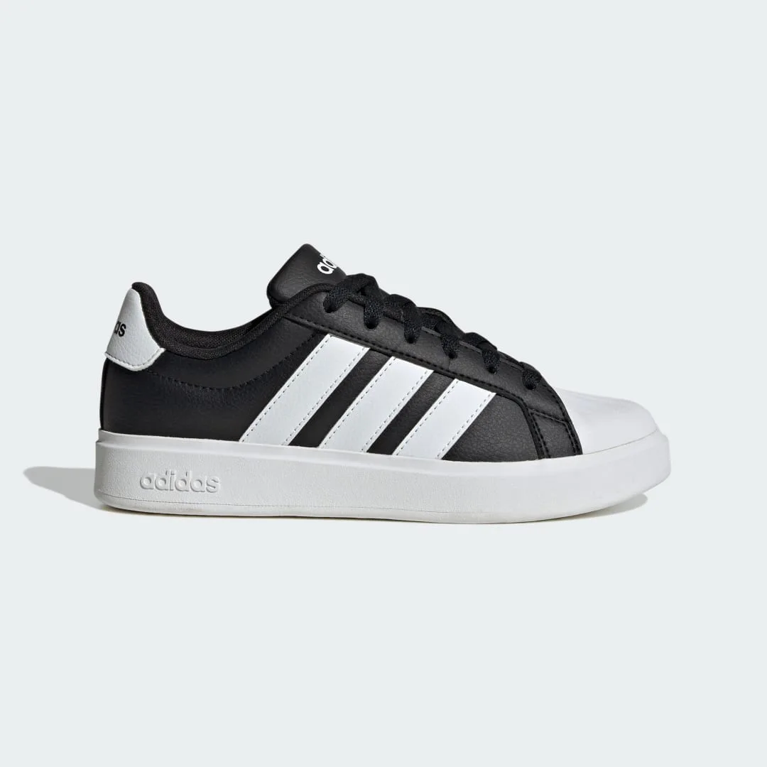 Streettalk 36 2/3 Core Black / Cloud White / Cloud White - Adidas - FashionsVida