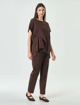Pantaloni color moro slim in popeline di cotone con elastico inserito in vita e risvolto al fondo - Jurerê - FashionsVida