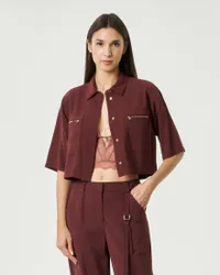 Camicia cropped bordeaux in twill di viscosa con tasche applicate e automatici