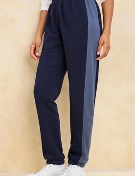Women's Panelled Jogger 29" (74cm) inside leg Pants in Navy Size: XL - Navy - Size: XL - Cotton Traders - FashionsVida