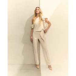 Pantalón de mujer acampanado con cintura fruncida