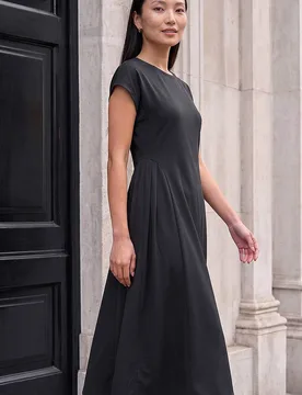 Women's Side Pleat Detail Dress in Black Size: 18 - Black - Size: 18 - Roman - FashionsVida