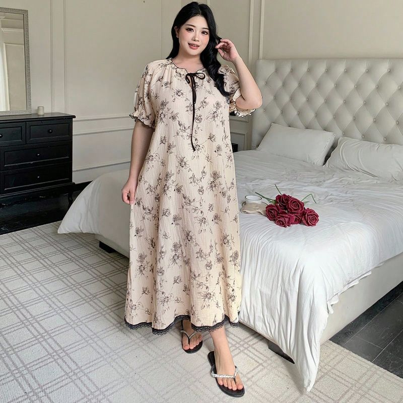 Camisón largo de pijama de talla grande con estampado floral pequeño, ajuste holgado y nudo delantero