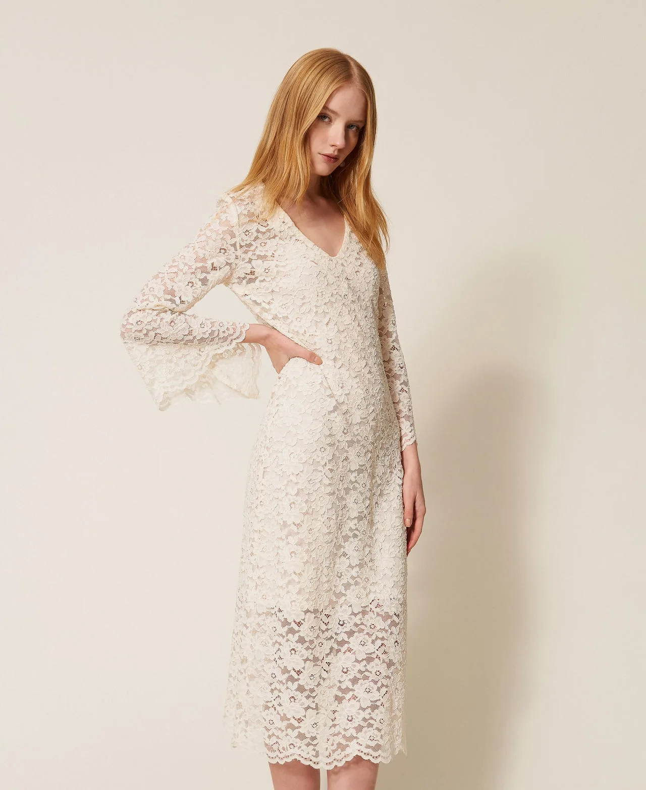 Robe midi en dentelle - Actitude by Twinset - FashionsVida