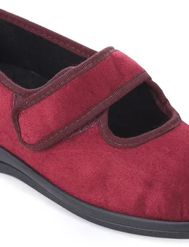 Skye - Clearance Women's Extra Wide Shoes for Swollen Feet - Burgundy - Size: 3 XXW - Cosyfeet - FashionsVida