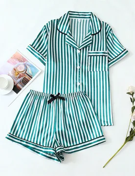 Campos Elegantes] Conjunto de pijama de 2 piezas con shorts de satén de verano, top de manga corta con ribete de cuello y shorts a rayas con moño, r - Shein - FashionsVida