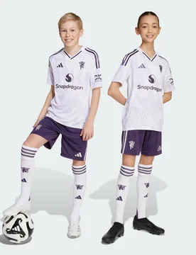 Short Away Manchester United FC 25/26 13-14A Aurora Plum - Adidas - FashionsVida