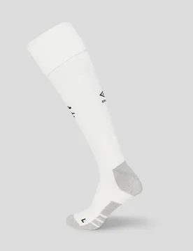 Rangers Fc Junior 2026/27 Home Goalkeeper Socks WHITE 12.5-3 Unisex - Castore - FashionsVida