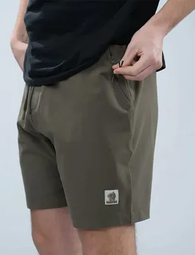 Make It Happen Badge Shorts Green L Men - NASH - FashionsVida