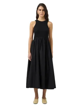 Robe Longue Sans Manches Miri Black XS - Yas - FashionsVida