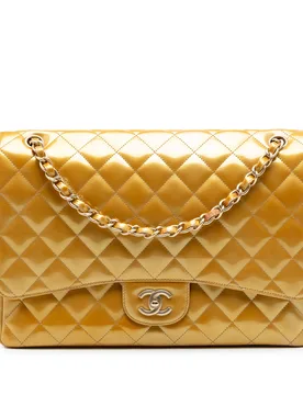 Maxi Classic Patent Single Flap - Chanel - FashionsVida