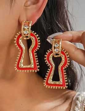 European And American Retro Diamond-set Geometric Drop Earrings For Women, Exuding A Bold And Unique Feminine Charm, With A Sens - Aliexpress - FashionsVida