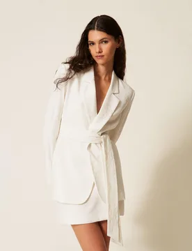 Twinset Blazer brodé avec ceinture - TWINSET - FashionsVida